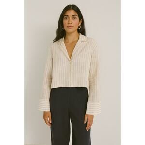 3 for $9 Zara Crinkle Cropped Top S Oversized Button Up